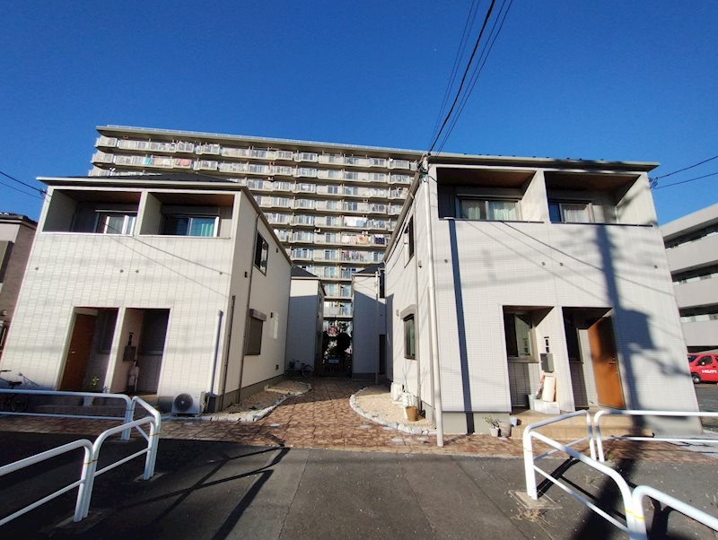 ルぺ A-の外観