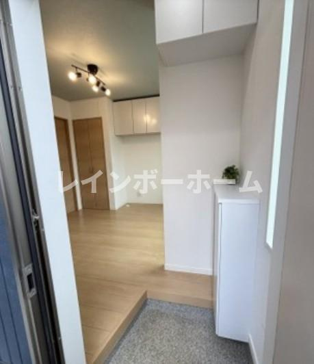 フェリオ本町の玄関|※別部屋参考写真