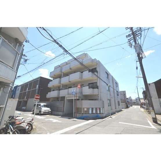 【外観】 | プチメゾン金山
