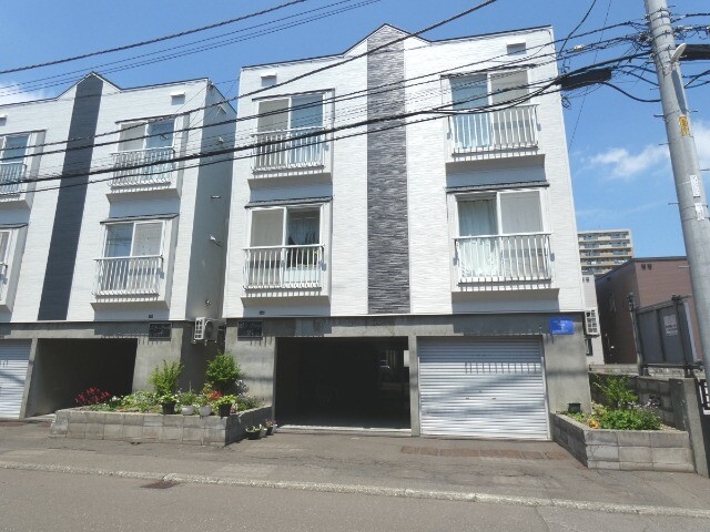 ライフステージ新道東Ｂ
