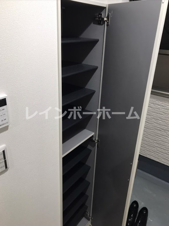 Ambitionみずほ台の玄関
