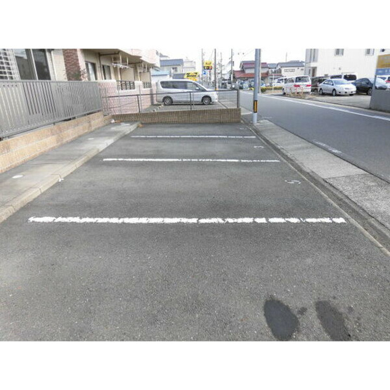 【駐車場】 | ルミエール