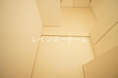リブリ・朝霞Cの玄関