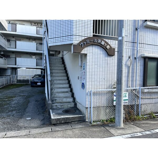 【庭】 | ファミール茶屋ヶ坂