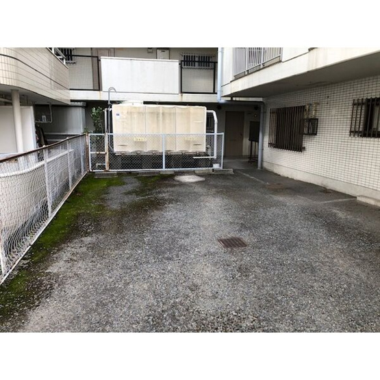 【駐車場】 | ファミール茶屋ヶ坂