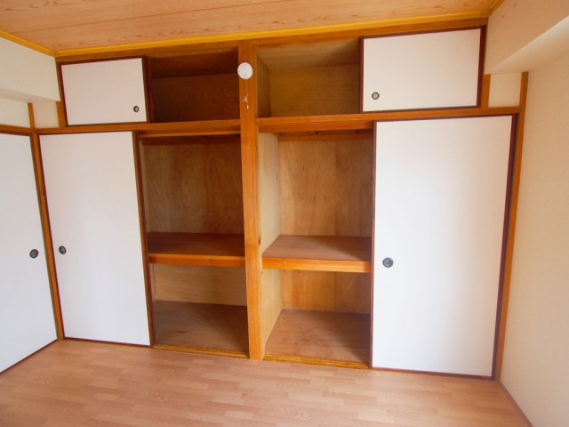 ホームオアシス船越の収納