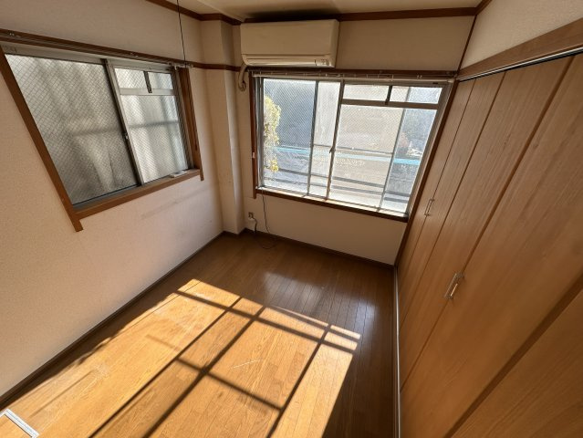 アメニティ京橋の洋室