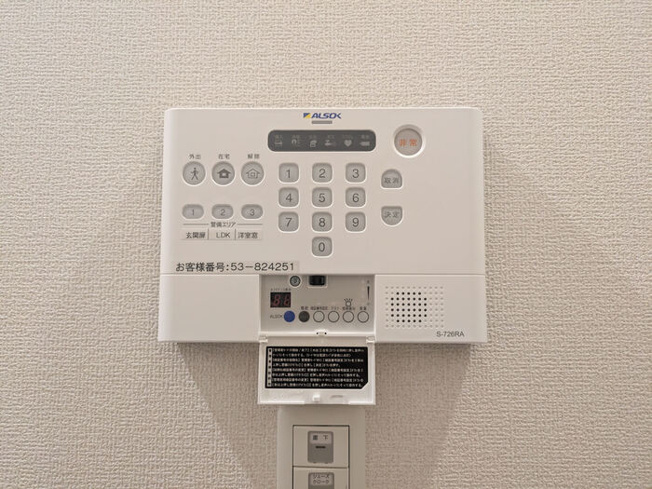 【セキュリティ】 | ノーブルラフィネ万平町 A