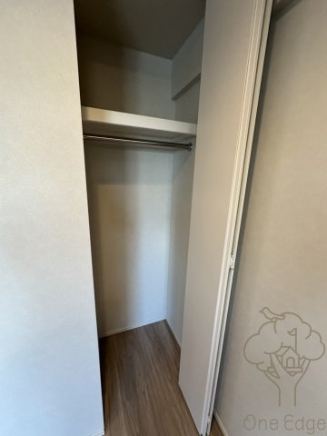 シーズンフラッツ南森町PREMIERの収納