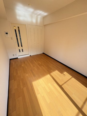 【洋室】 | ライオンズマンション御徒町第５