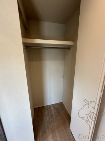シーズンフラッツ南森町PREMIERの収納