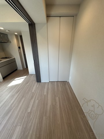 シーズンフラッツ南森町PREMIERの寝室
