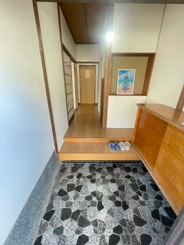 矢の平2丁目戸建ての玄関