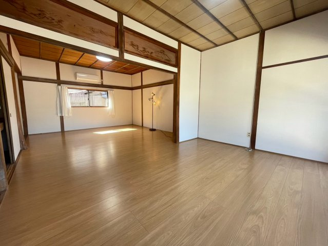 矢の平2丁目戸建ての居間・リビング