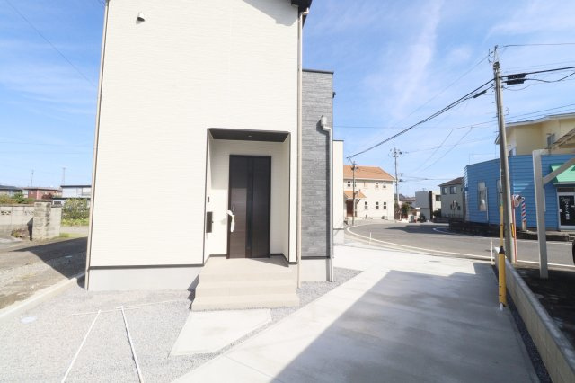 郡山市富田町字坦ノ腰　　　  １号棟　　富田小学校、富田中学区　の外観|南西側から見た外観♪