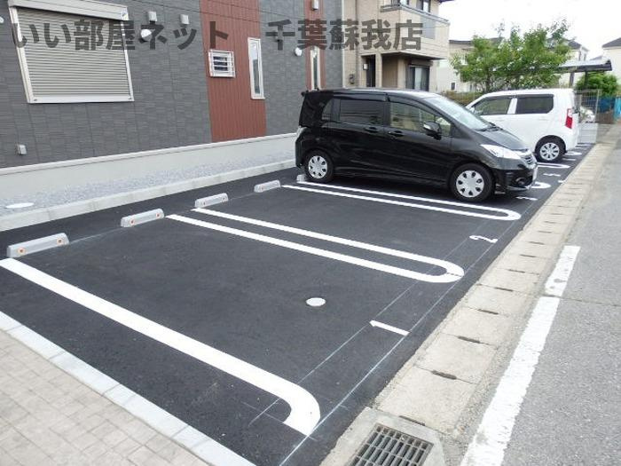 ボナールEの駐車場|駐車場です