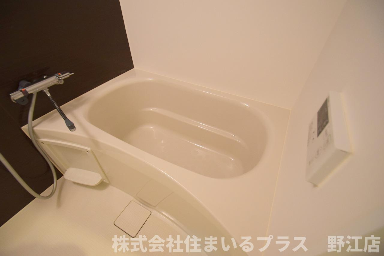 ココファイン千林の浴室
