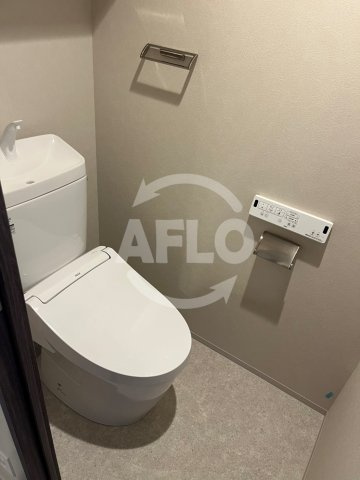 シーズンフラッツ南森町PREMIERのトイレ