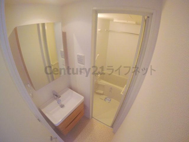 【洗面所】 | セレニテ新大阪カルム