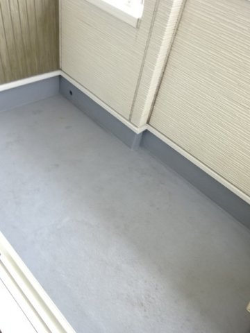 ポンム・ド・テールⅡのバルコニー