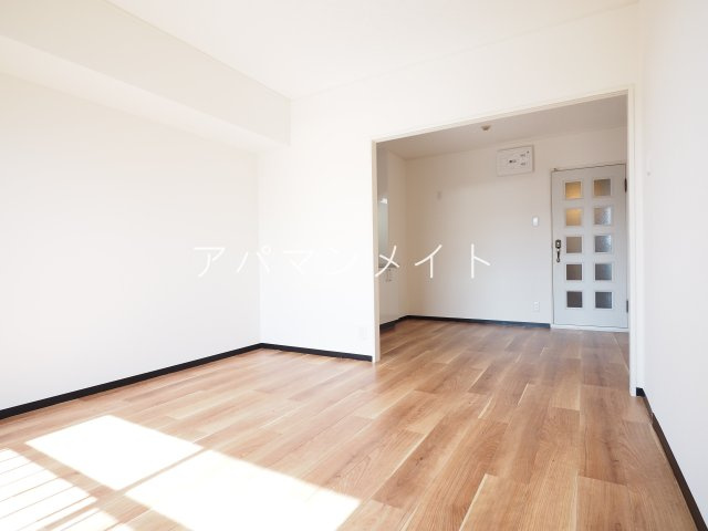 【居間・リビング】 | ヴァンベール戸塚 | 戸塚周辺ならアパマンメイトへＬｅｔｓ Ｇｏ ！