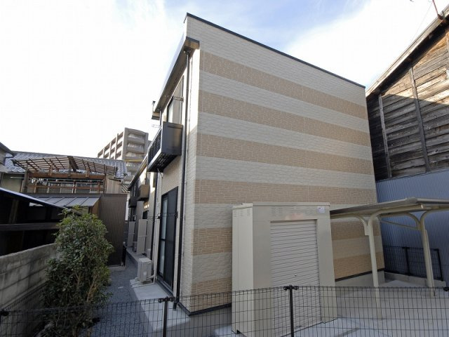 レオパレス幸の外観|外観は落ち着いています