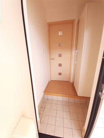 サンシャイン　ヒル　ハウスⅠの玄関|毎日通る玄関はこちらです