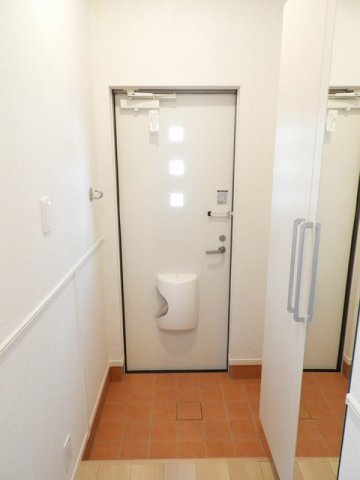 ヒノヒカリの玄関|毎日通る玄関はこちらです