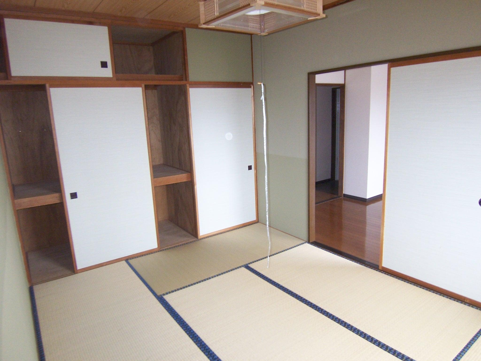 コーポラス木戸の収納|（参考）他室の写真を使用しています。現況優先となります。