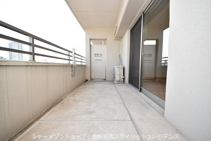 サンシャインプリンセス 五番街のバルコニー