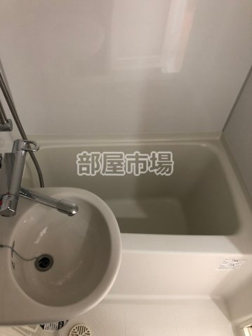 グロースメゾン亀戸の浴室