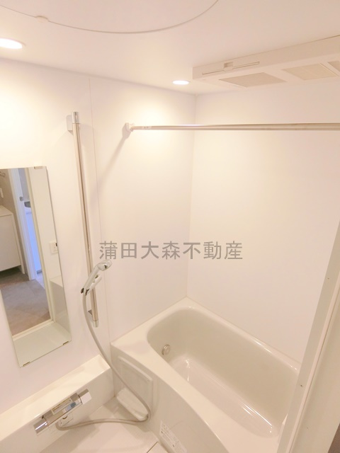 GENOVIA(ジェノヴィア大森町の浴室|追焚と浴室暖房乾燥機付きのお風呂　バスルーム