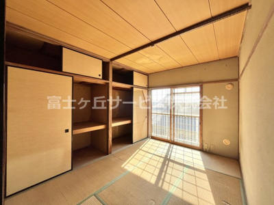 【子供部屋】 | 磐田市見付河原町　中古住宅 | 和室6帖、押入れ2カ所