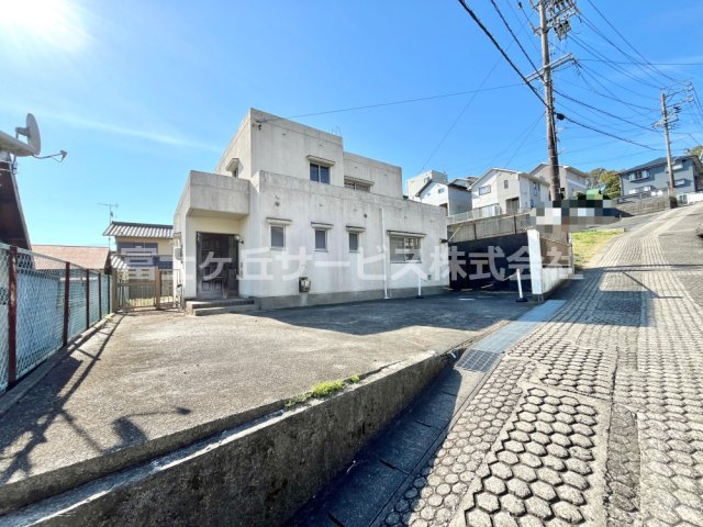 【駐車場】 | 磐田市見付河原町　中古住宅 | 2台駐車可能