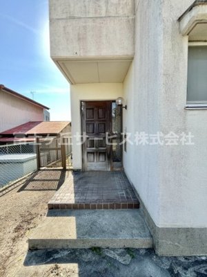 【エントランス】 | 磐田市見付河原町　中古住宅 | エントランスです