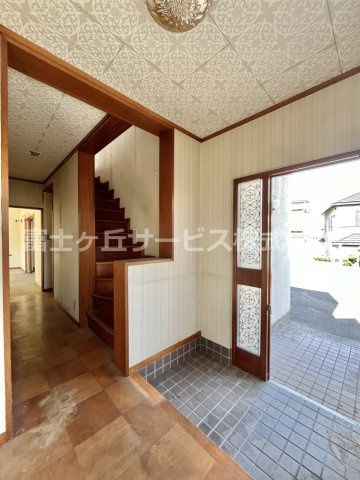 【玄関】 | 磐田市見付河原町　中古住宅 | 玄関です