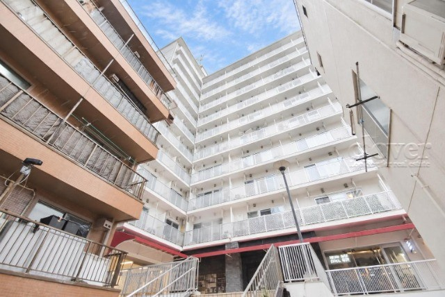 【外観】 | 渋谷藤和コープ | 手が行き届いた共用部が自慢の、清潔感のあるマンションです。～即日のご見学可能～　お問合せはお気軽に。
