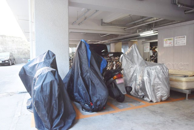 【駐車場】 | 渋谷藤和コープ | バイク置き場。空きの有無などは、個別にお問合せください。～即日のご見学可能～　お問合せはお気軽に。