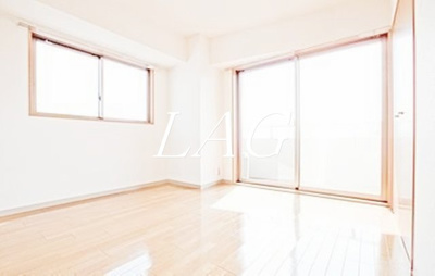 【居間・リビング】 | アビタシオン大島 | 洋室のお部屋です。