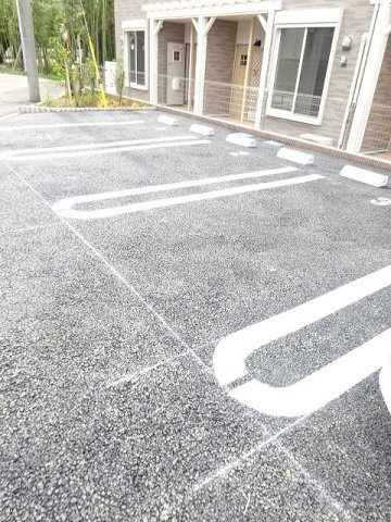 ガーデナーズ　ヒルの駐車場