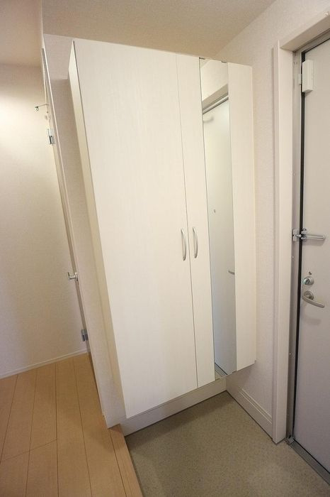 Crestia　東園田の玄関