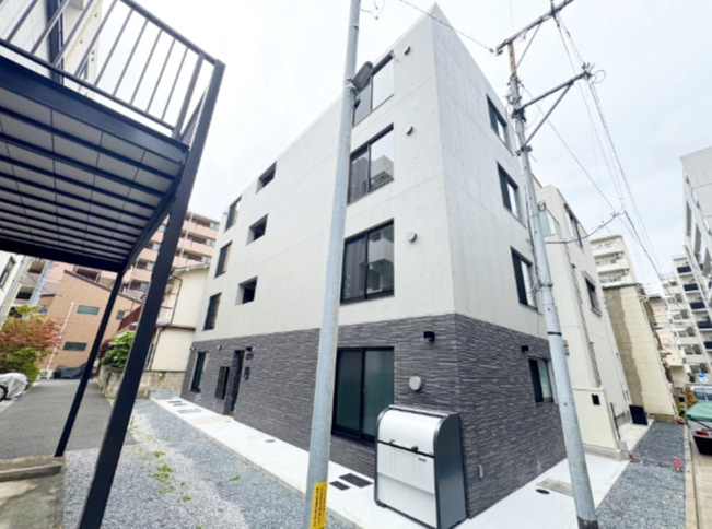 レピュア菊川駅前レジデンスの外観