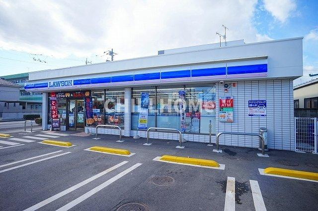 プレステージアの周辺|ローソン境美原店まで850m
当社、チルホームのHPもご覧ください(^^)/物件情報多数♪