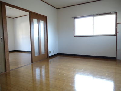 【居間・リビング】 | ハイツオガワ引野 | ※イメージです