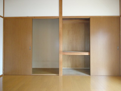 【収納】 | ハイツオガワ引野 | 押入※イメージです