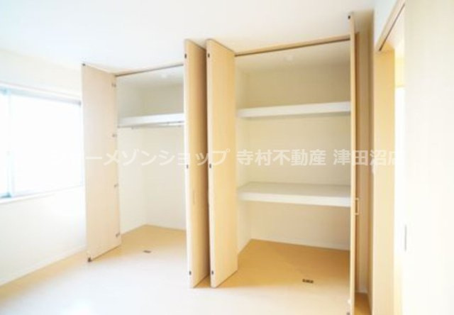 ニュークレセントの収納