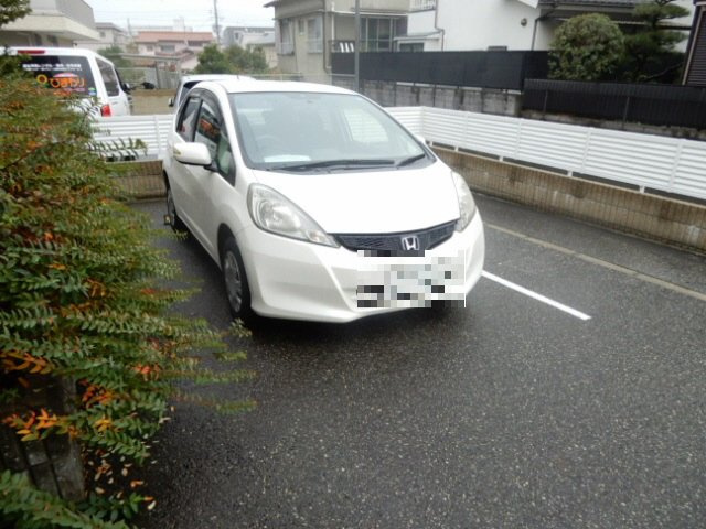 ヴェールハイム霞ヶ丘の駐車場