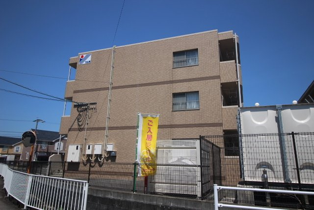 グランディール壱番館のエントランス|清潔なエントランスです★
