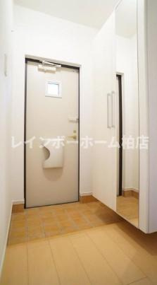 特典：仲介手数料が50％OFFです‼の玄関|きれいな玄関です