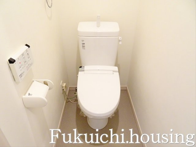 ＡＰＡＲＴＭＥＮＴ　ＫＹＯＤＯ　ＳＥＴＡＧＡＹＡⅡのトイレ